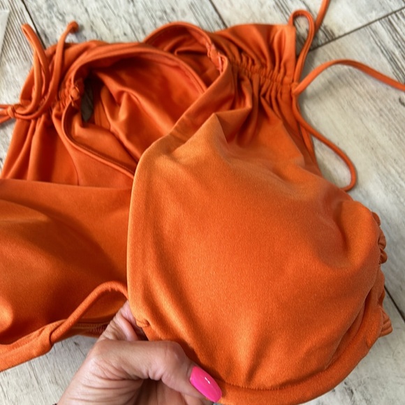 NWT Andrea Iyamah gorgeous bikini - Picture 8 of 9